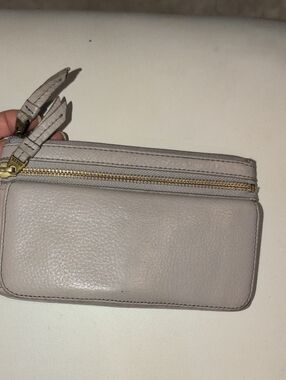 Fossil  Clutch Or Wallet  in Light Gray Leather
